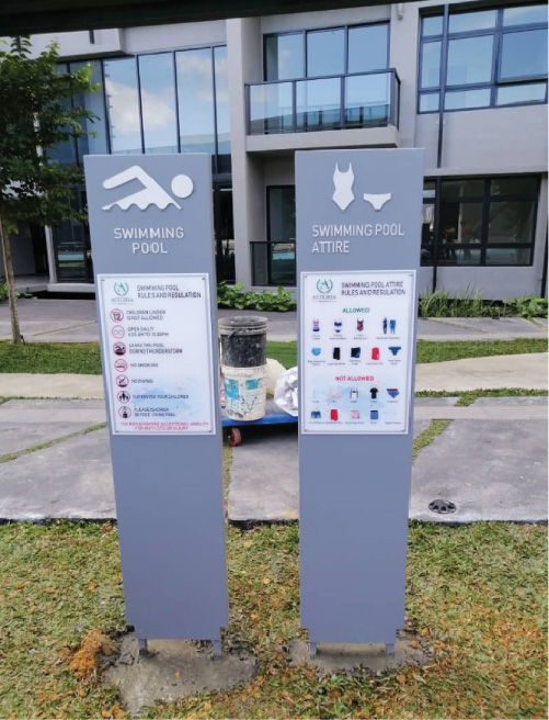 Outdoor Board Pole